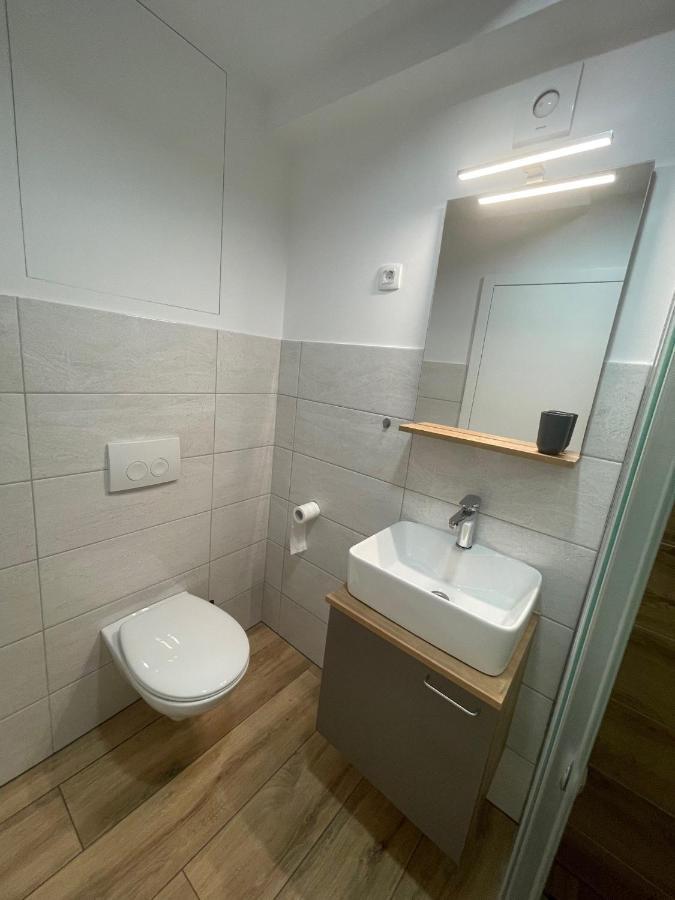 Azimut Hisa Apartment โทลมิน ภายนอก รูปภาพ