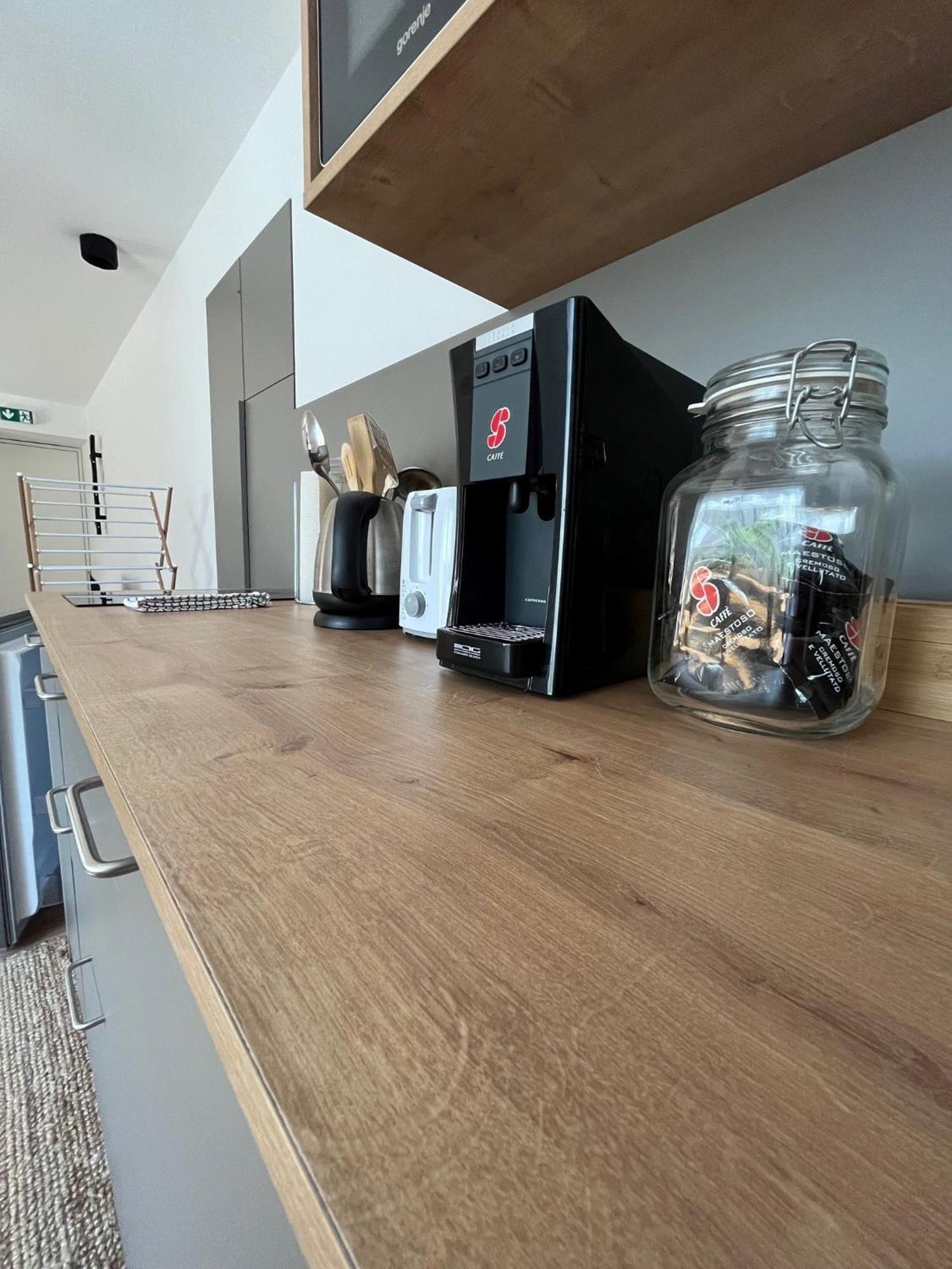 Azimut Hisa Apartment โทลมิน ภายนอก รูปภาพ