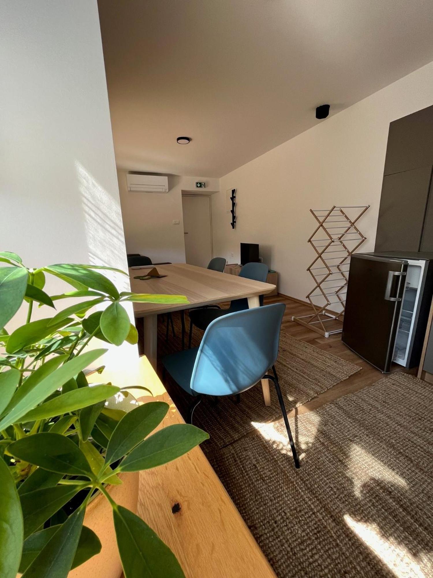 Azimut Hisa Apartment โทลมิน ภายนอก รูปภาพ
