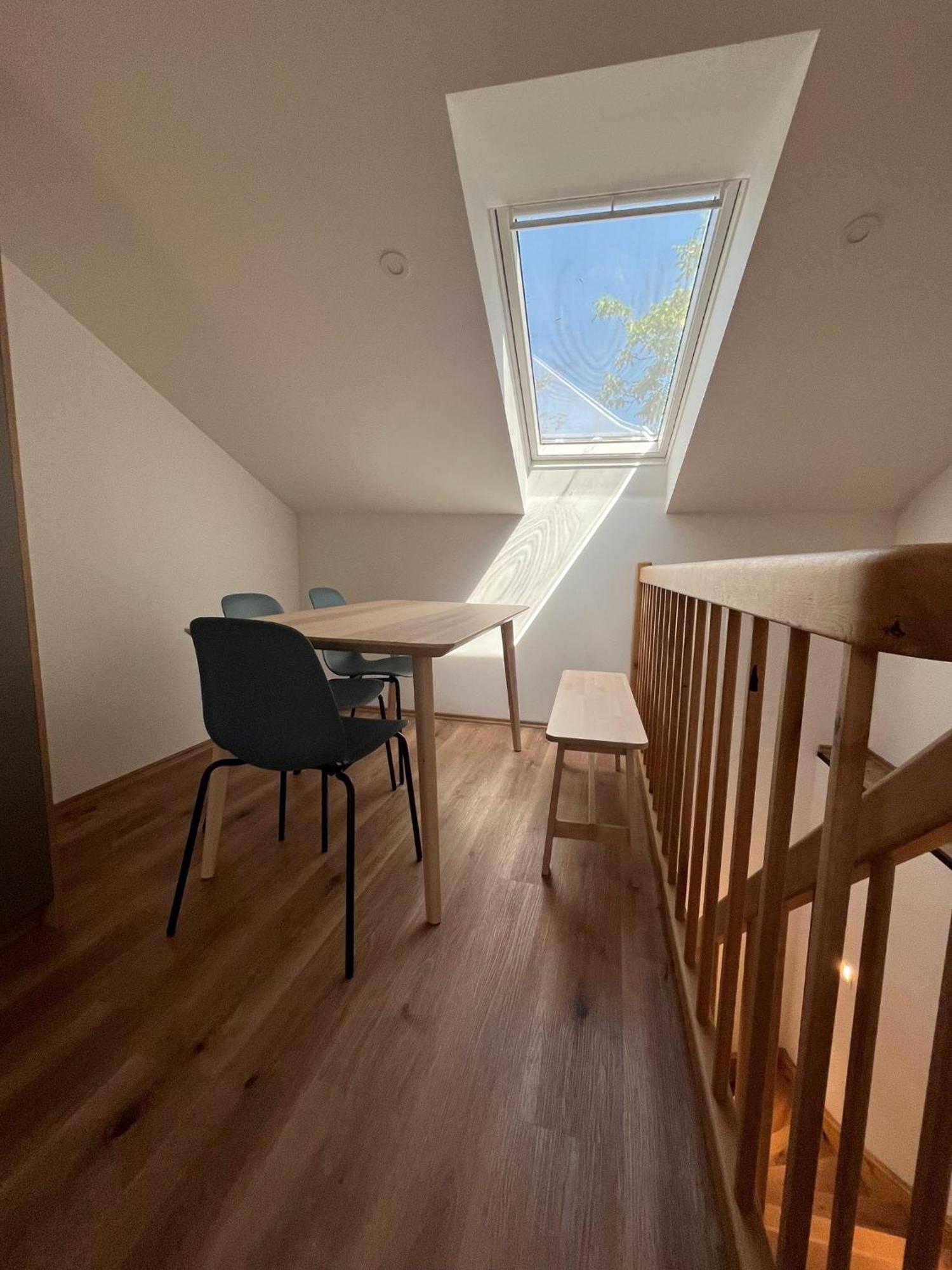 Azimut Hisa Apartment โทลมิน ภายนอก รูปภาพ