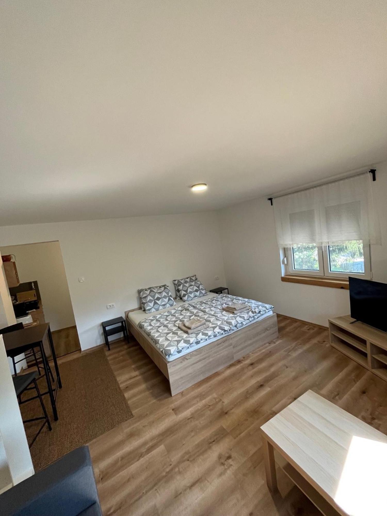 Azimut Hisa Apartment โทลมิน ภายนอก รูปภาพ